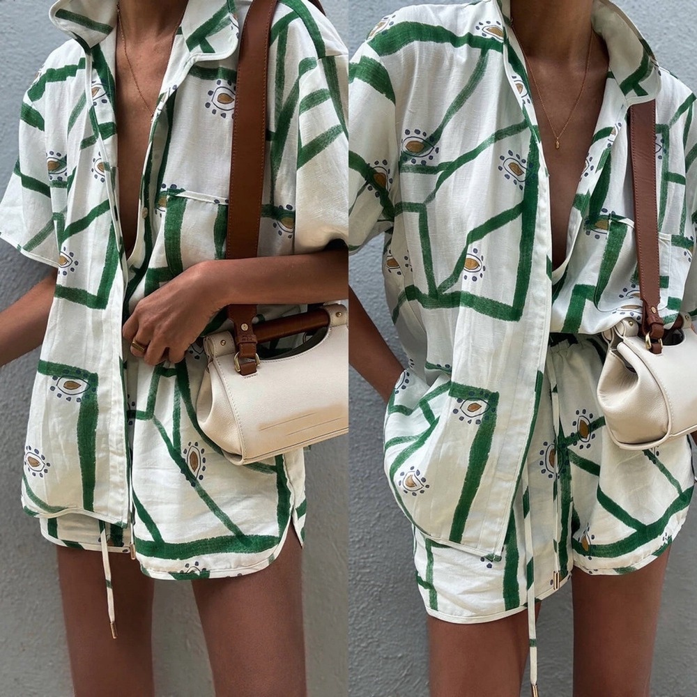 Commense Sz‎ XS Oversized Geometric Abstract Print Short Sleeve Button Up Top